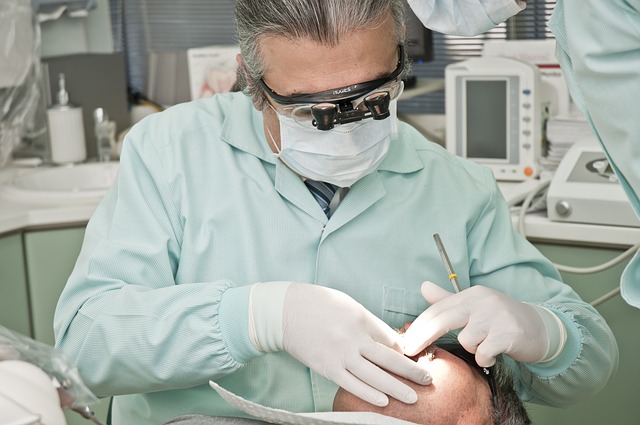Szkolenie okresowe bhp stomatologów i asystentek/asystentów stomatologicznych